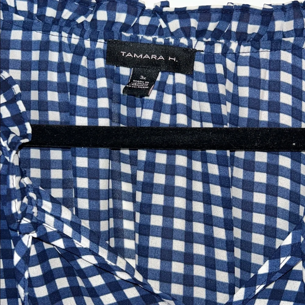 Tamara H 3X Polyester Navy and White Check Tie-Neck Blouse. (3/$25)